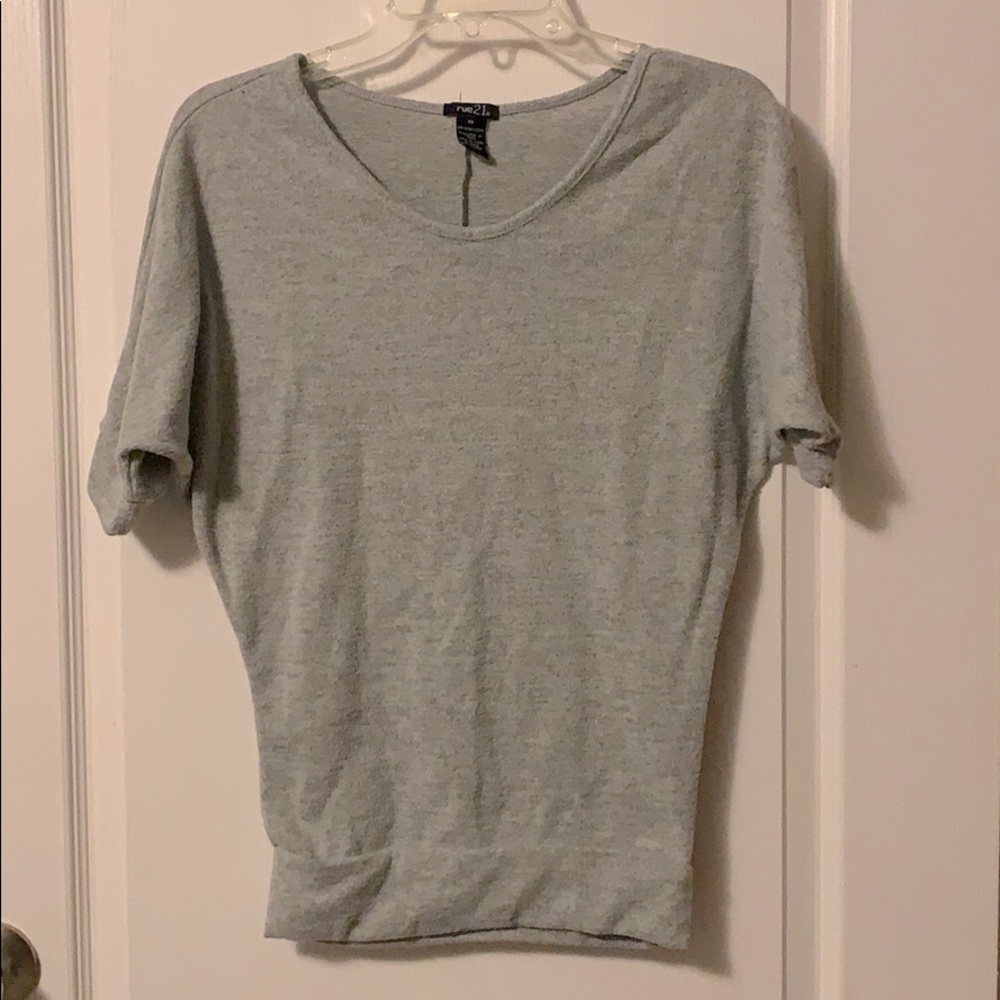 Rue21 Top